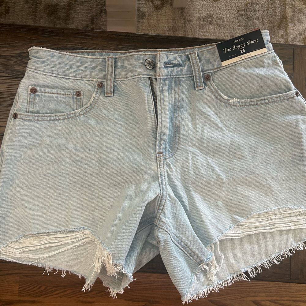 A&F Curve Love Low Rise Baggy Short